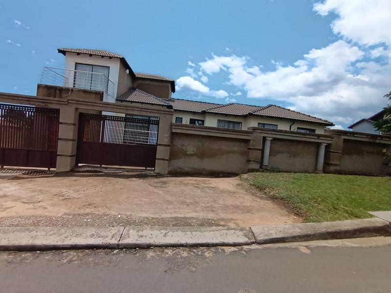 3 Bedroom Property for Sale in Birch Acres Gauteng