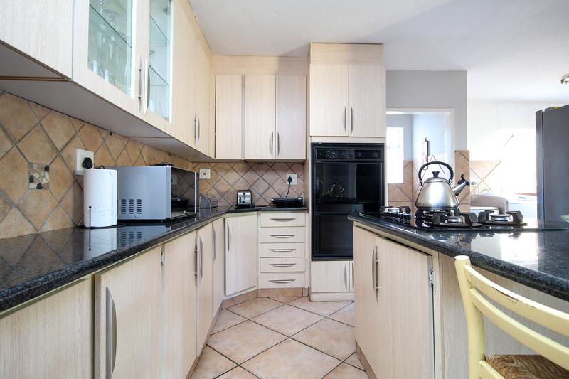 4 Bedroom Property for Sale in Zwartkop Gauteng