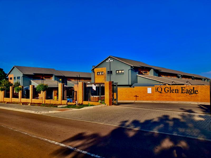 2 Bedroom Property for Sale in Montana Tuine Gauteng