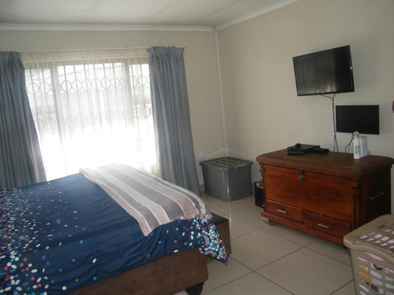 3 Bedroom Property for Sale in Eldorette Gauteng