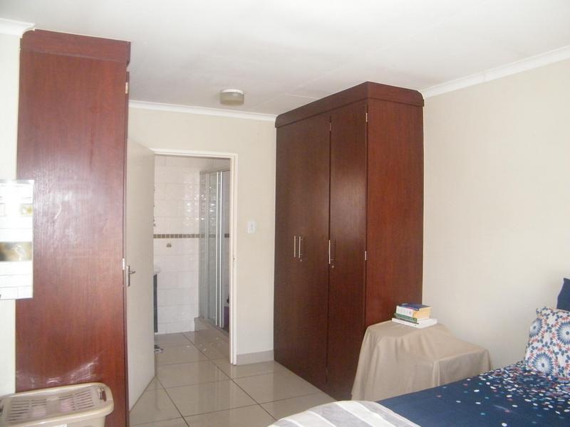 3 Bedroom Property for Sale in Eldorette Gauteng