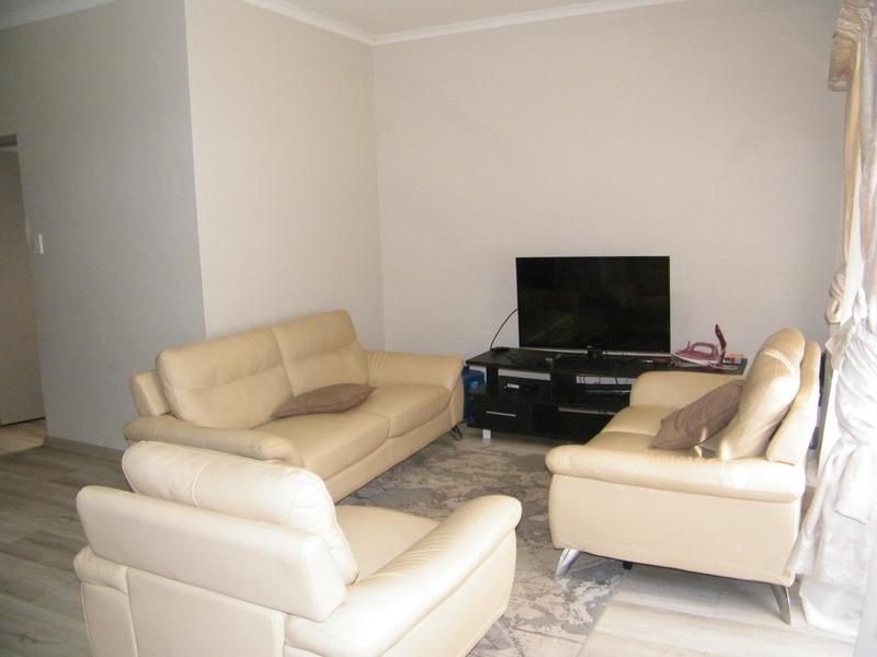 2 Bedroom Property for Sale in Heatherdale AH Gauteng