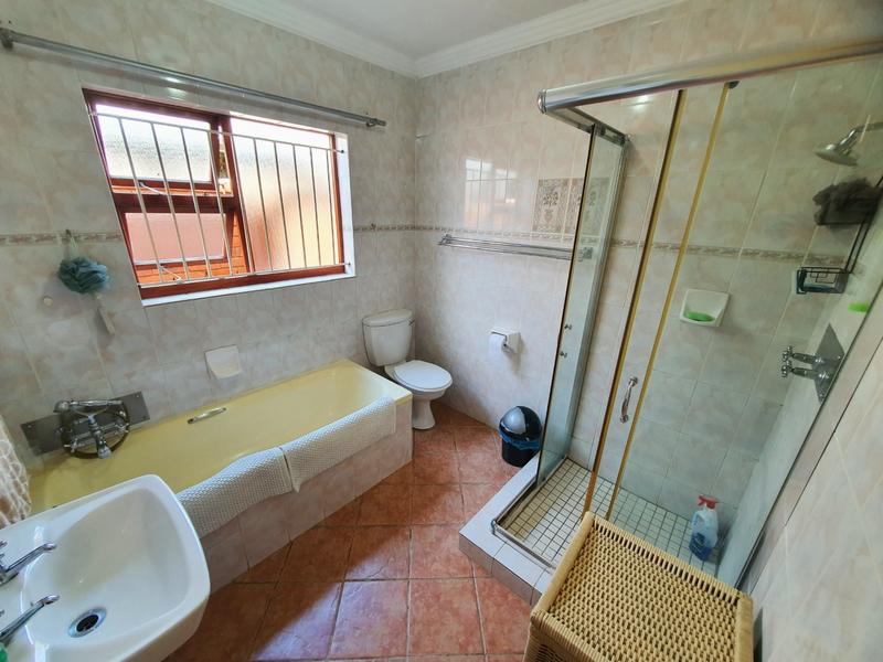 2 Bedroom Property for Sale in Montana Park Gauteng