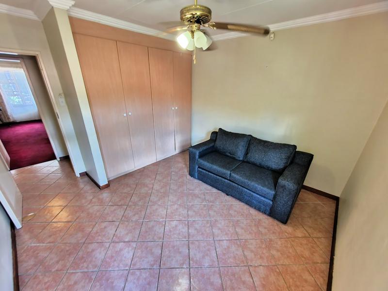 2 Bedroom Property for Sale in Montana Park Gauteng