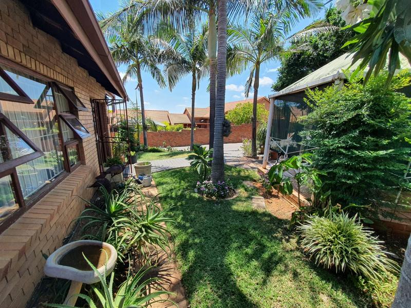 2 Bedroom Property for Sale in Montana Park Gauteng