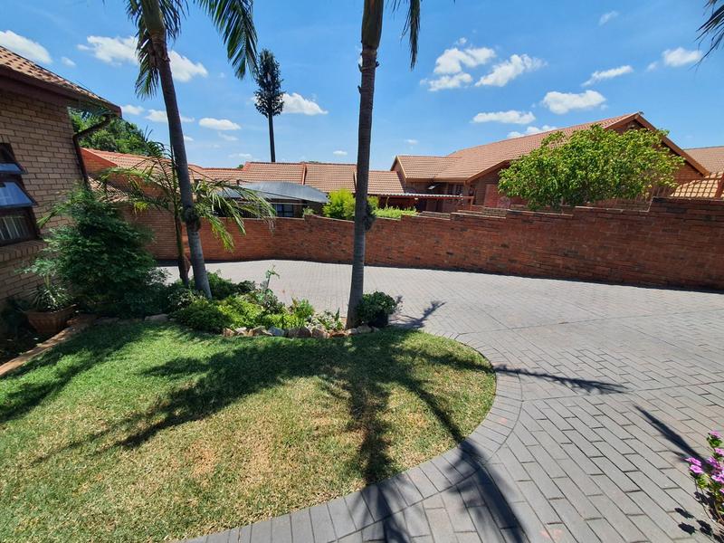 2 Bedroom Property for Sale in Montana Park Gauteng