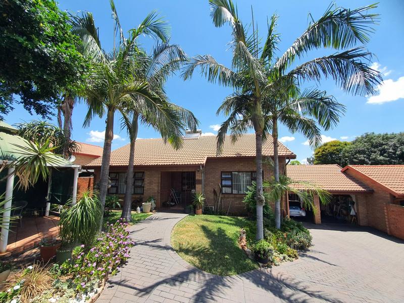 2 Bedroom Property for Sale in Montana Park Gauteng