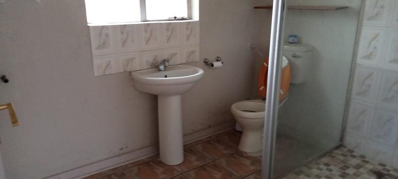 To Let 1 Bedroom Property for Rent in Birchleigh North Gauteng