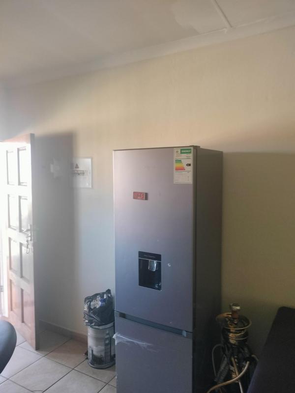 2 Bedroom Property for Sale in Groblerpark Gauteng