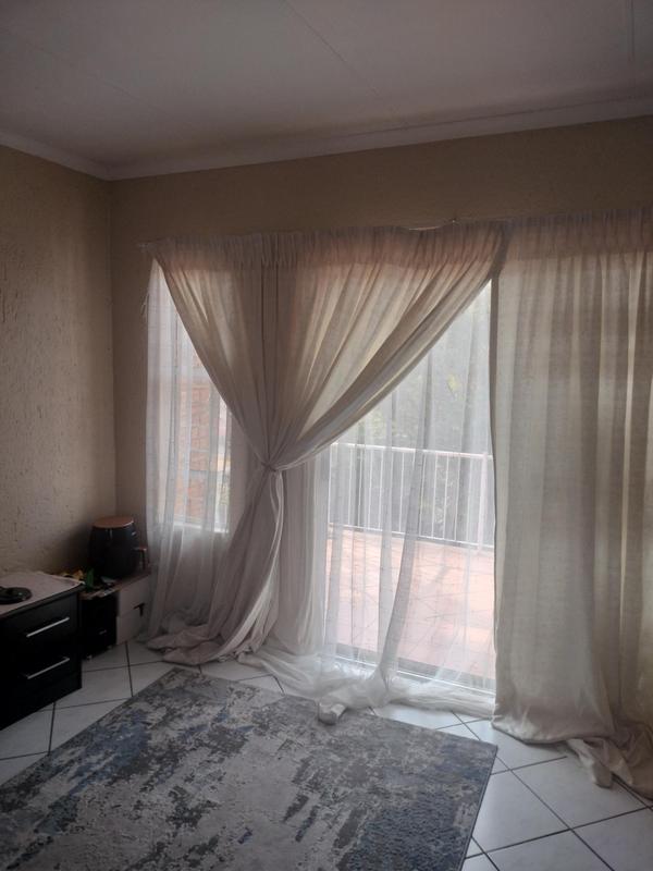 2 Bedroom Property for Sale in Groblerpark Gauteng