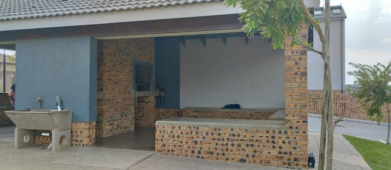 2 Bedroom Property for Sale in Riverside View Gauteng