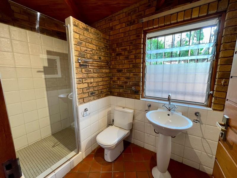 To Let 4 Bedroom Property for Rent in Groenkloof Gauteng