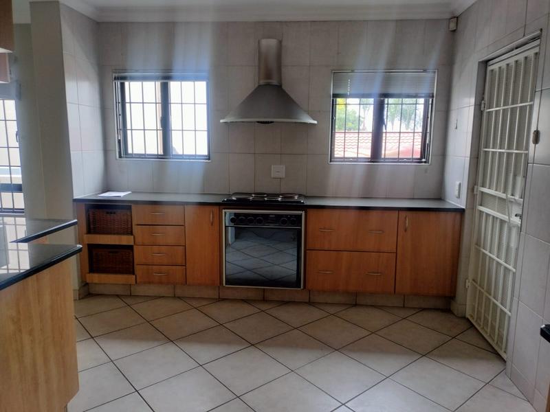 To Let 3 Bedroom Property for Rent in Waterkloof Ridge Gauteng