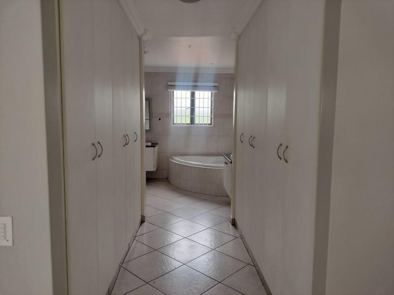 To Let 3 Bedroom Property for Rent in Waterkloof Ridge Gauteng