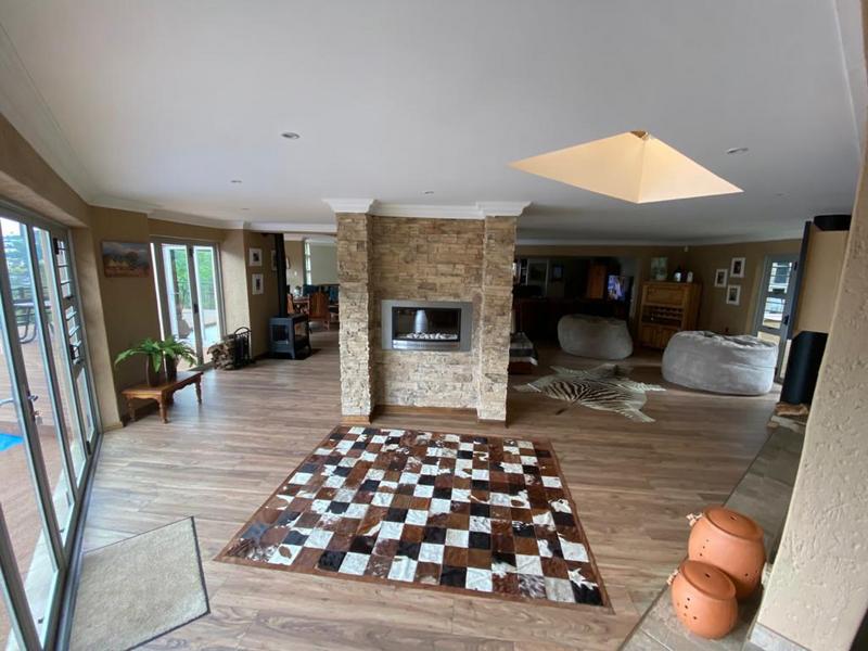 4 Bedroom Property for Sale in Waterkloof Ridge Gauteng