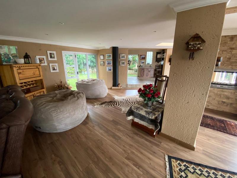 4 Bedroom Property for Sale in Waterkloof Ridge Gauteng