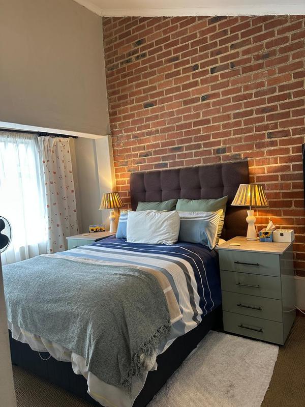 1 Bedroom Property for Sale in Houghton Gauteng