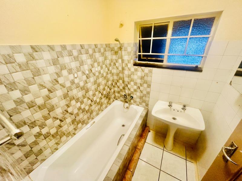 3 Bedroom Property for Sale in Vanderbijlpark CE 1 Gauteng