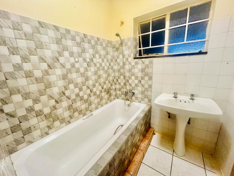 3 Bedroom Property for Sale in Vanderbijlpark CE 1 Gauteng