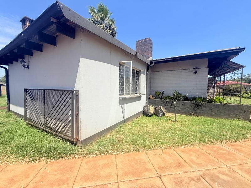 3 Bedroom Property for Sale in Vanderbijlpark CW 1 Gauteng