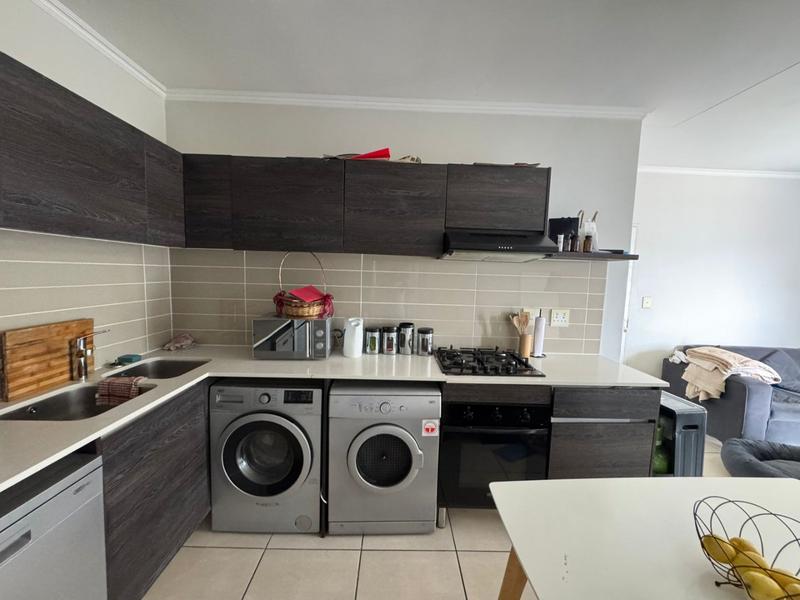 To Let 1 Bedroom Property for Rent in Olivedale Gauteng