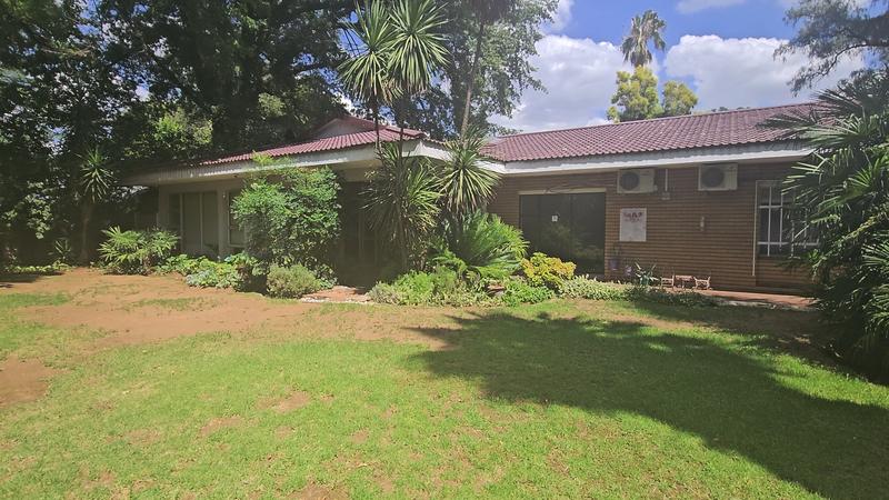 3 Bedroom Property for Sale in Three Rivers Proper Gauteng