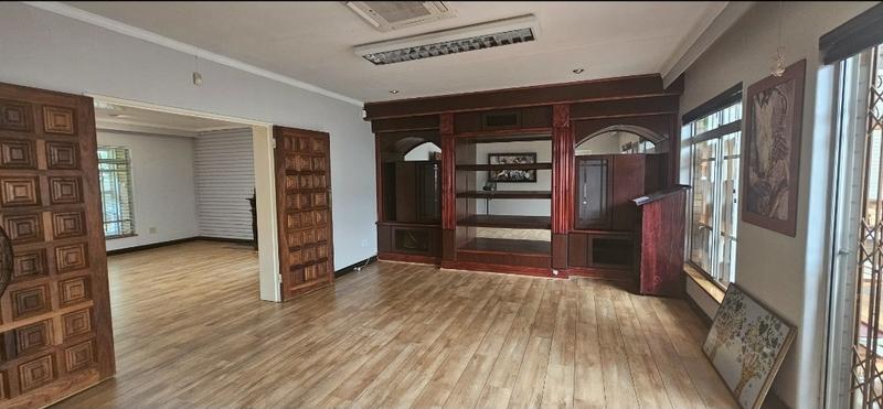 3 Bedroom Property for Sale in Three Rivers Proper Gauteng
