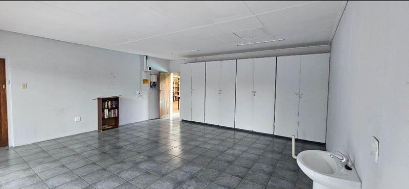 3 Bedroom Property for Sale in Three Rivers Proper Gauteng