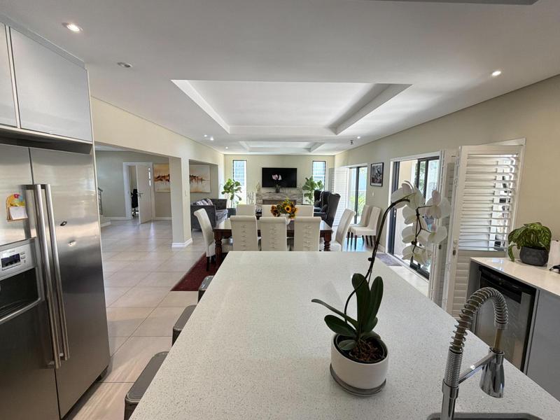 To Let 3 Bedroom Property for Rent in Bryanston Gauteng