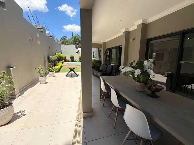 To Let 3 Bedroom Property for Rent in Bryanston Gauteng