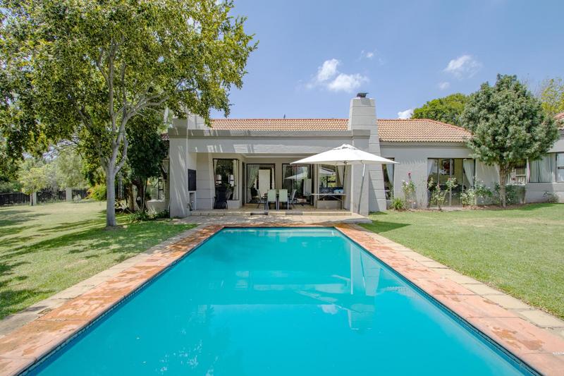 4 Bedroom Property for Sale in Blue Hills Country Estate Gauteng