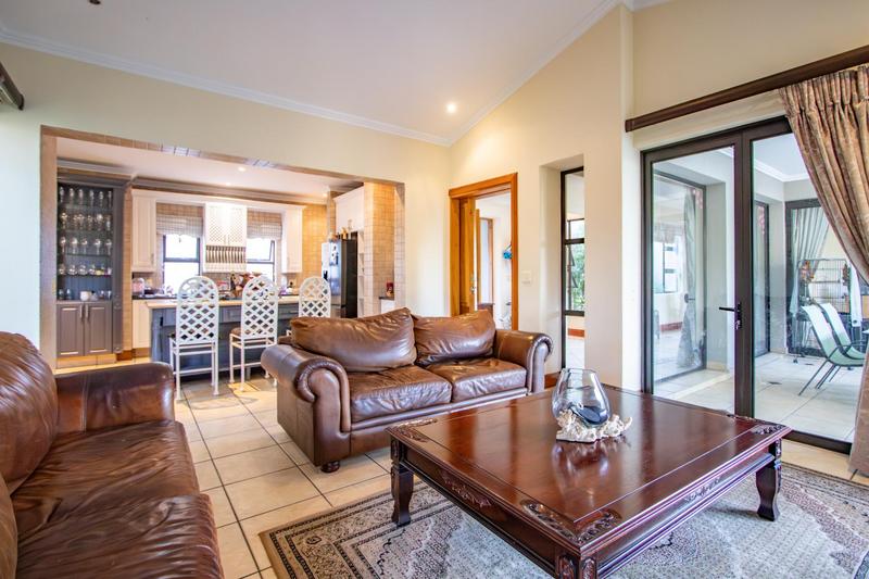 4 Bedroom Property for Sale in Blue Hills Country Estate Gauteng