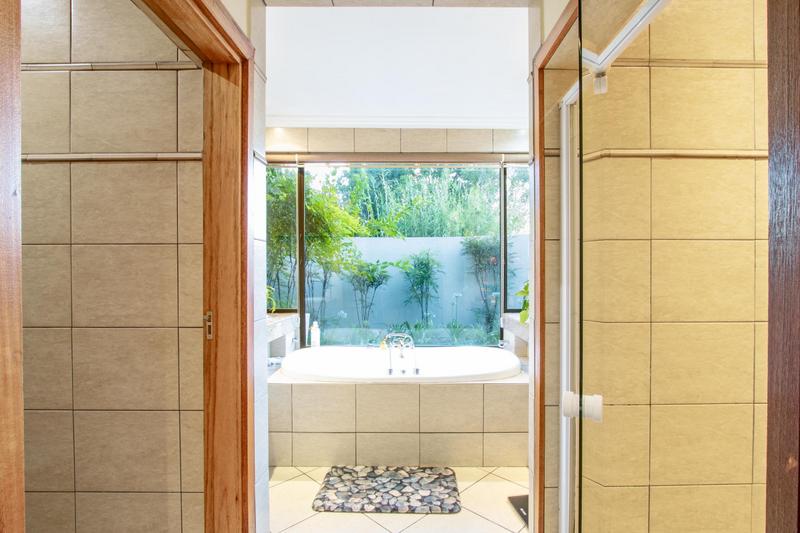 4 Bedroom Property for Sale in Blue Hills Country Estate Gauteng