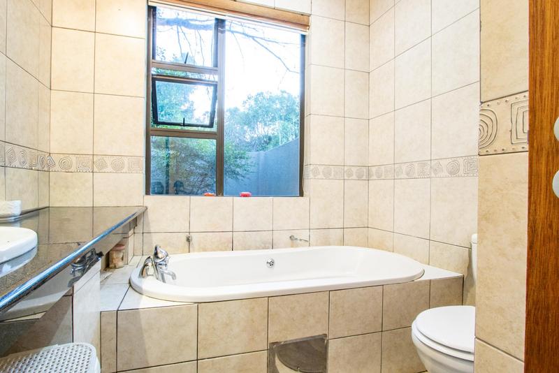 4 Bedroom Property for Sale in Blue Hills Country Estate Gauteng