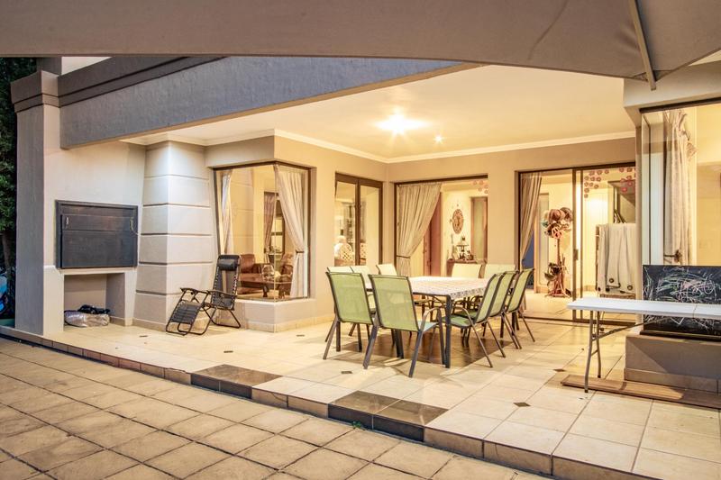 4 Bedroom Property for Sale in Blue Hills Country Estate Gauteng