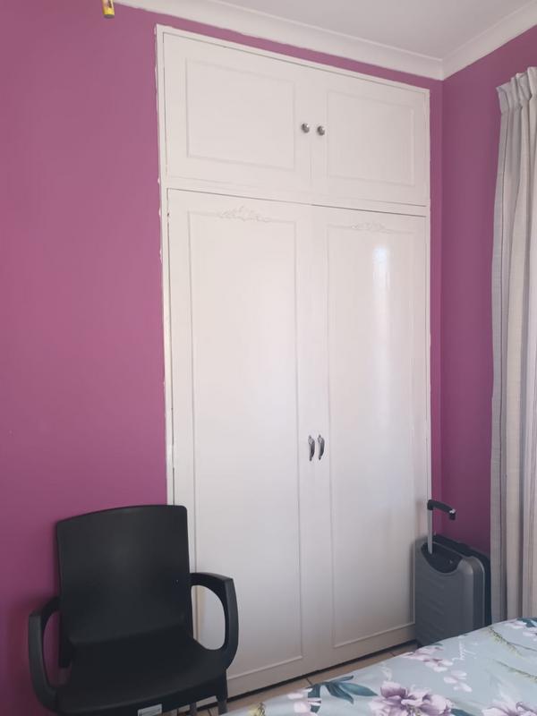 5 Bedroom Property for Sale in Mondeor Gauteng