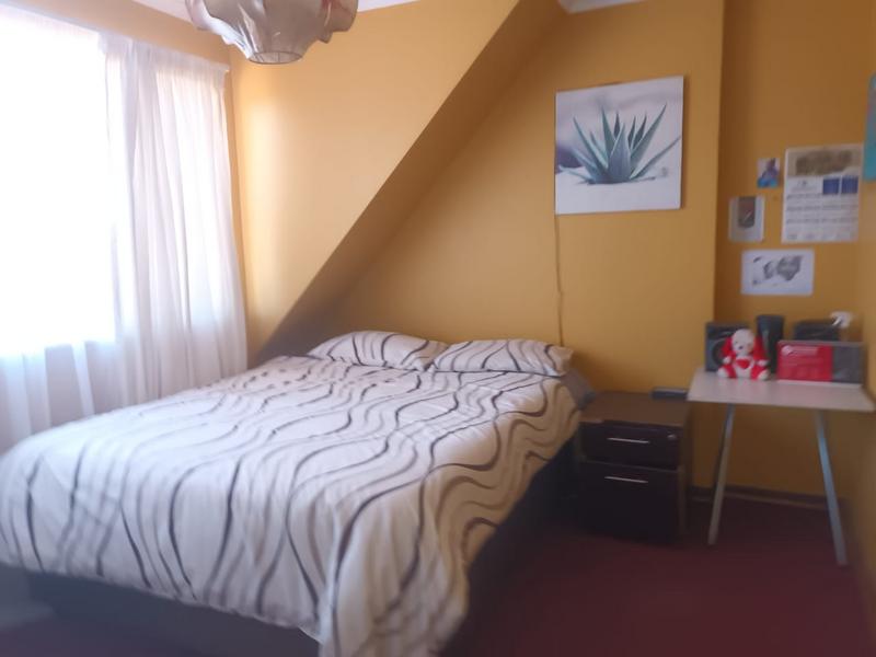 5 Bedroom Property for Sale in Mondeor Gauteng