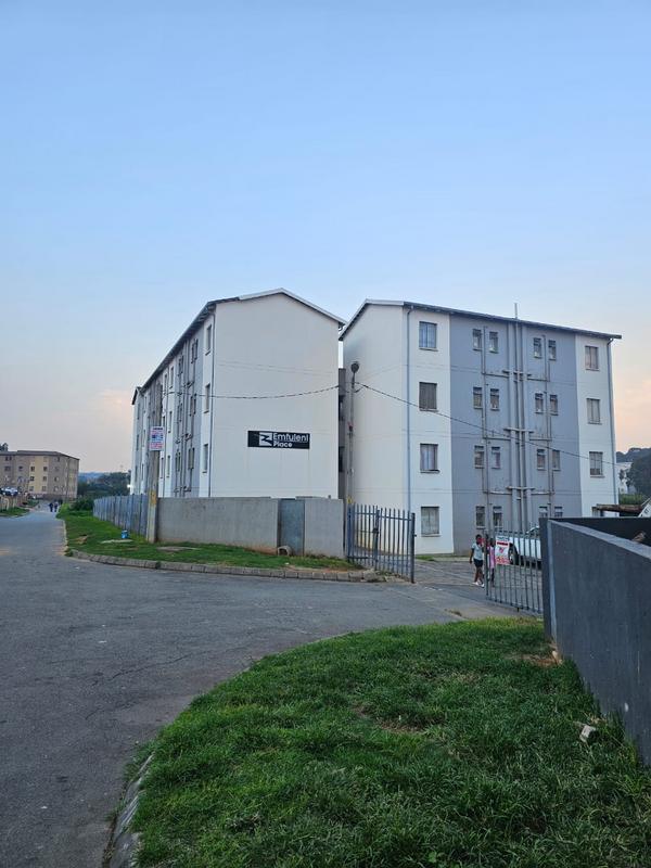 2 Bedroom Property for Sale in Fleurhof Gauteng