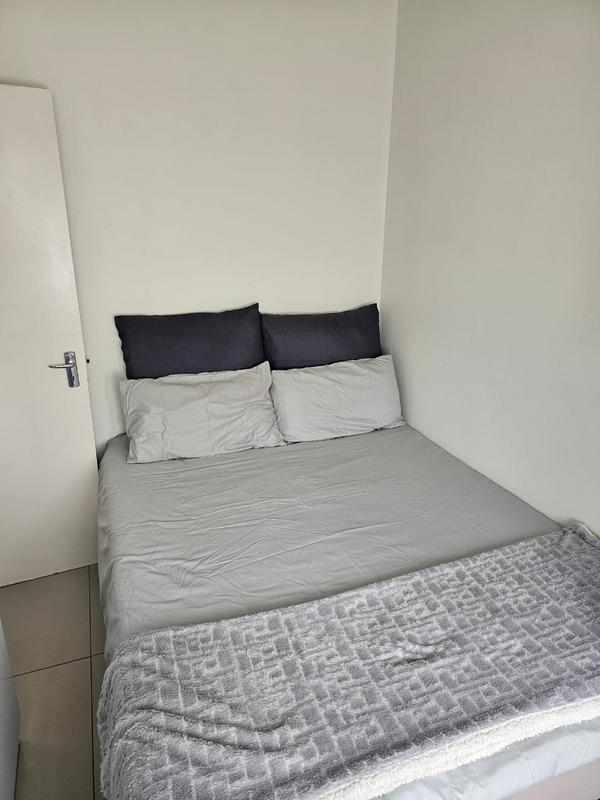 2 Bedroom Property for Sale in Fleurhof Gauteng