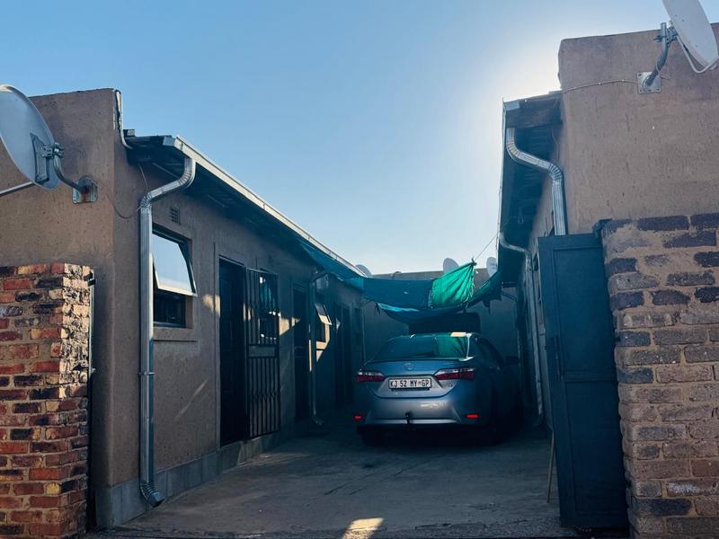 10 Bedroom Property for Sale in Orange Farm Gauteng