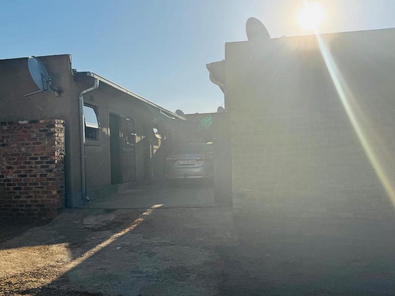 10 Bedroom Property for Sale in Orange Farm Gauteng