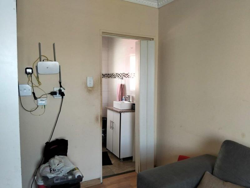 2 Bedroom Property for Sale in Jabulani Gauteng