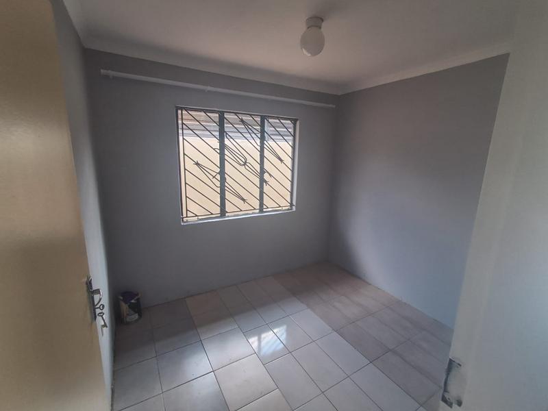 3 Bedroom Property for Sale in Protea Glen Gauteng