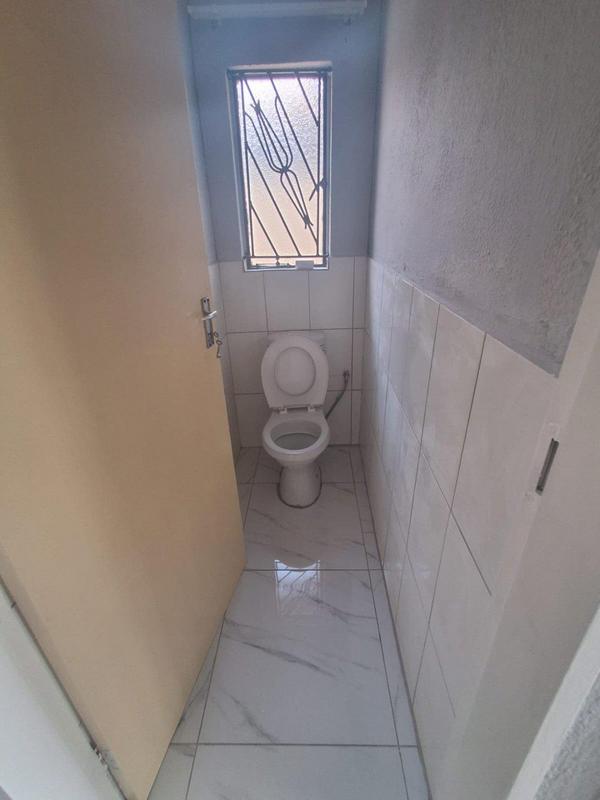 3 Bedroom Property for Sale in Protea Glen Gauteng