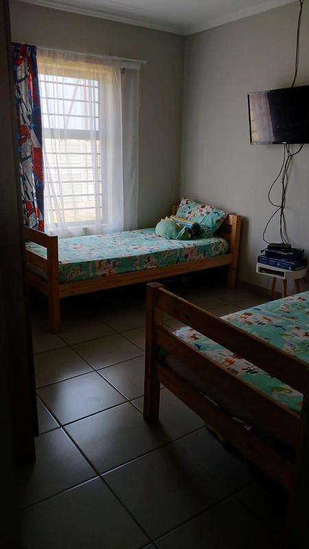 4 Bedroom Property for Sale in Protea Glen Gauteng