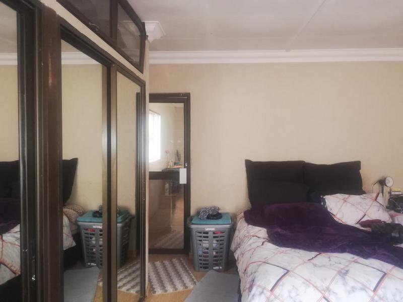3 Bedroom Property for Sale in Dobsonville Gauteng
