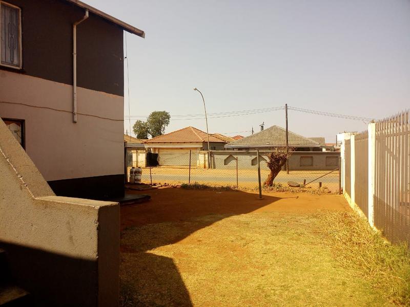 3 Bedroom Property for Sale in Protea Glen Gauteng