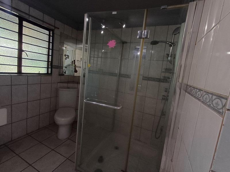 To Let 4 Bedroom Property for Rent in Booysens Gauteng