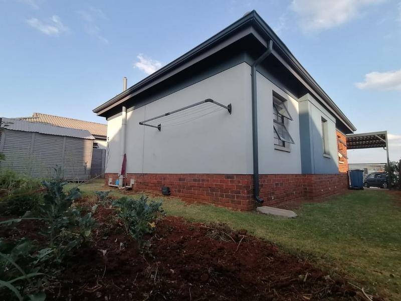 To Let 3 Bedroom Property for Rent in Lotus Gardens Gauteng