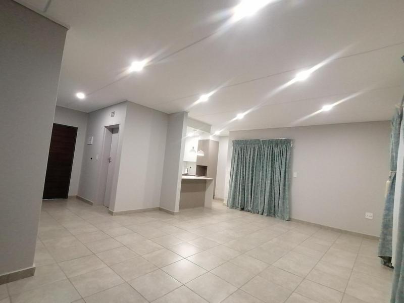 To Let 4 Bedroom Property for Rent in Lotus Gardens Gauteng